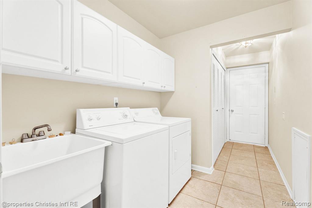 16832 Glenmoor Boulevard, Macomb, MI 48044 — Photo 26