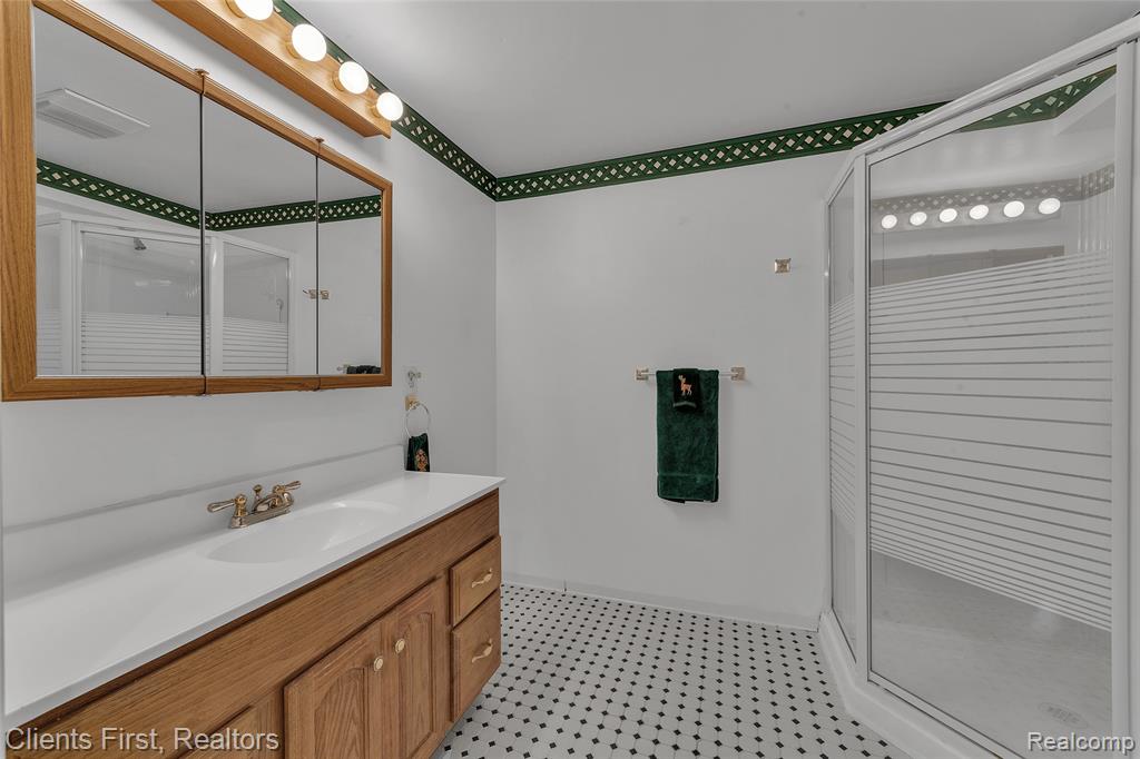 46509 Killarney Circle, Canton, MI 48188 — Photo 38