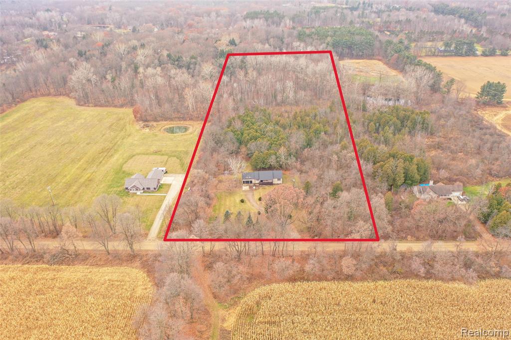 6649 McKibbon Road, North Branch, MI 48461 — Photo 38