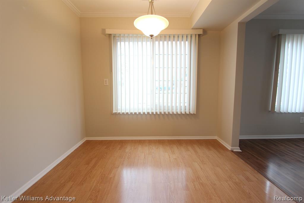 39837 Village Wood Lane, Novi, MI — Photo 5