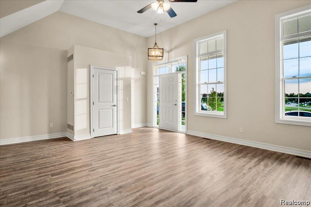 53600 Springdale Street, Macomb, MI 48042 — Photo 10