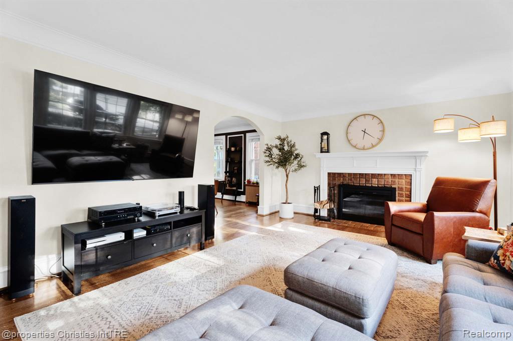 607 Knowles Street, Royal Oak, MI 48067 — Photo 7