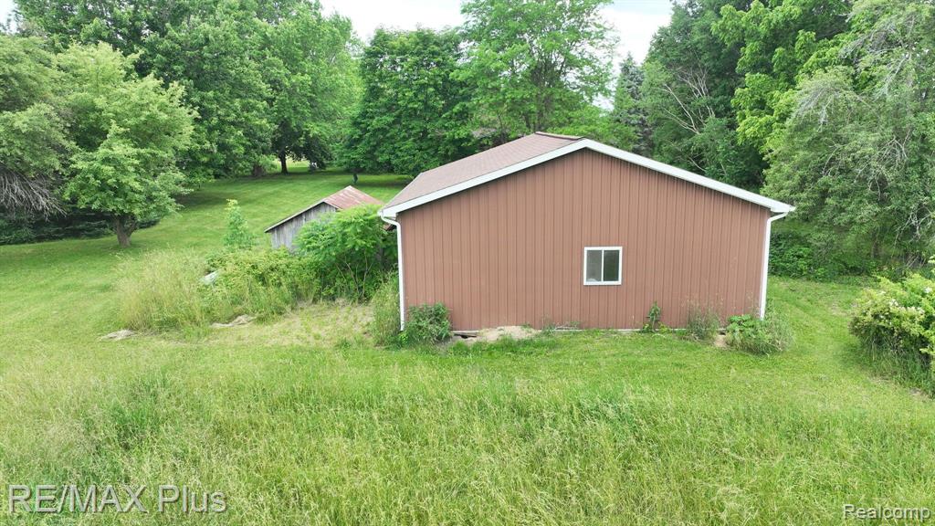 5253 BURNSIDE Road, North Branch, MI 48461 — Photo 29