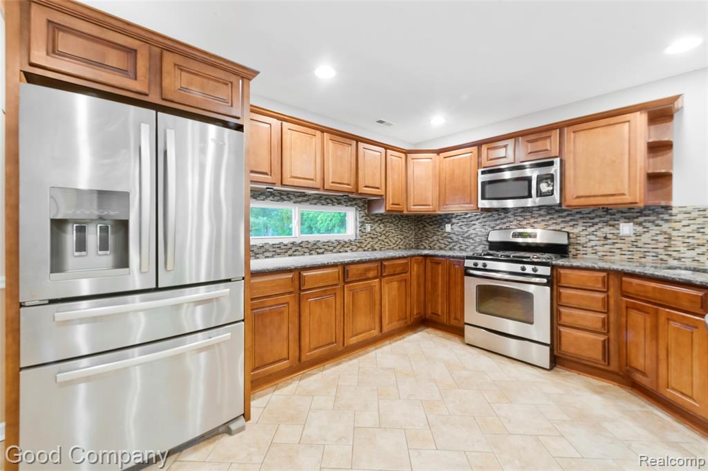 48703 W Ranch Drive, Chesterfield, MI — Photo 4