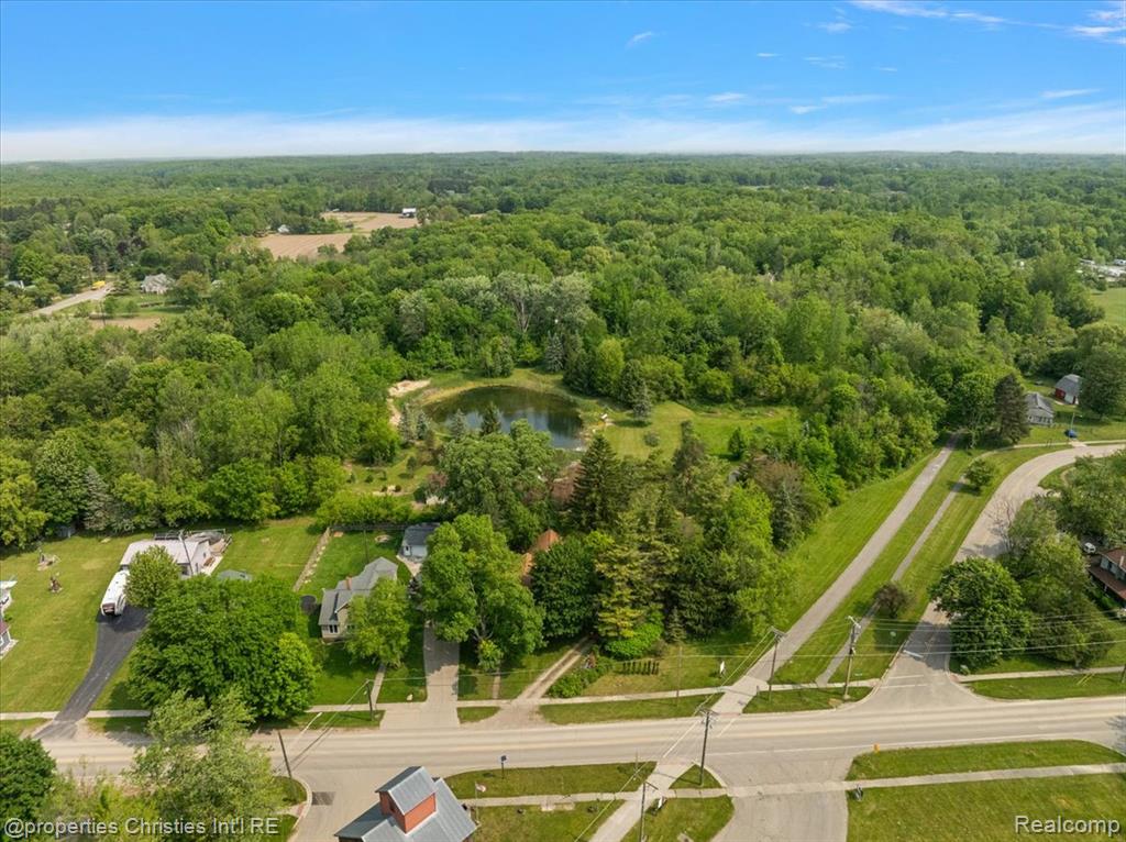 157 E Elmwood, Leonard, MI 48367 — Photo 21
