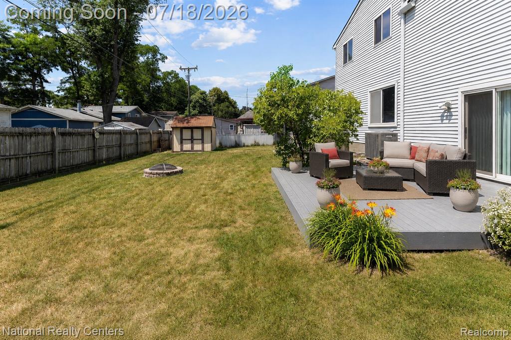 9175 Pennfield Avenue, White Lake, MI — Photo 38