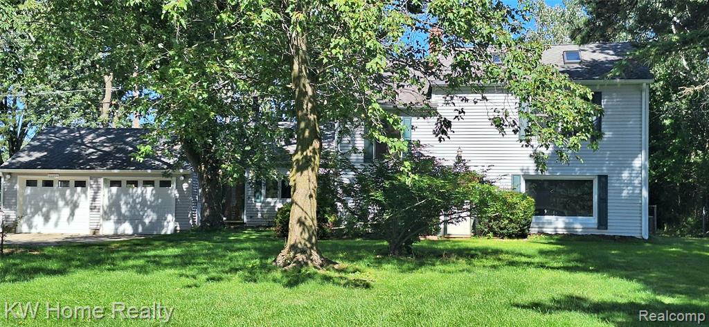 44050 Stassen Avenue NW, Novi, MI
