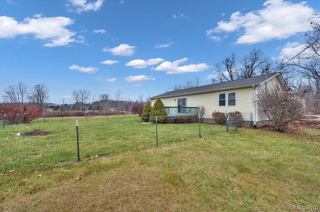 3032 OAK GROVE Road, North Branch, MI 48461 — Photo 17