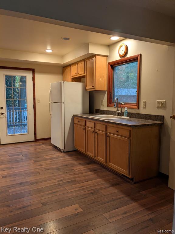 150 PORTER Lane, Leonard, MI 48367 — Photo 17