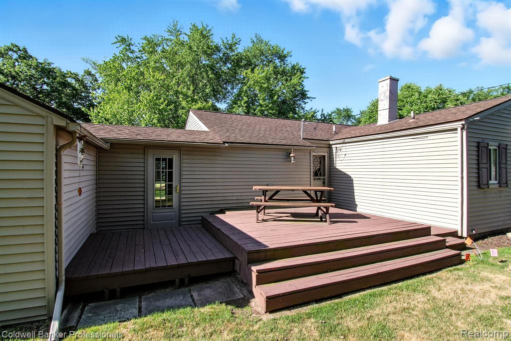4022 Meigs Avenue, Waterford, MI 48329 — Photo 21