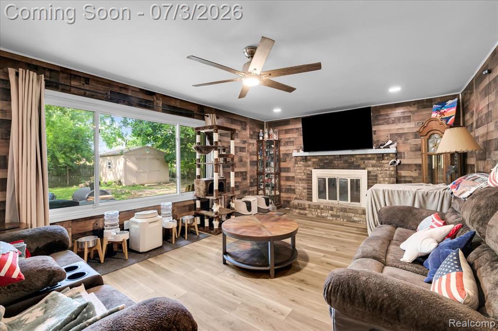 6514 Luanne Drive, Flushing, MI 48433 — Photo 5