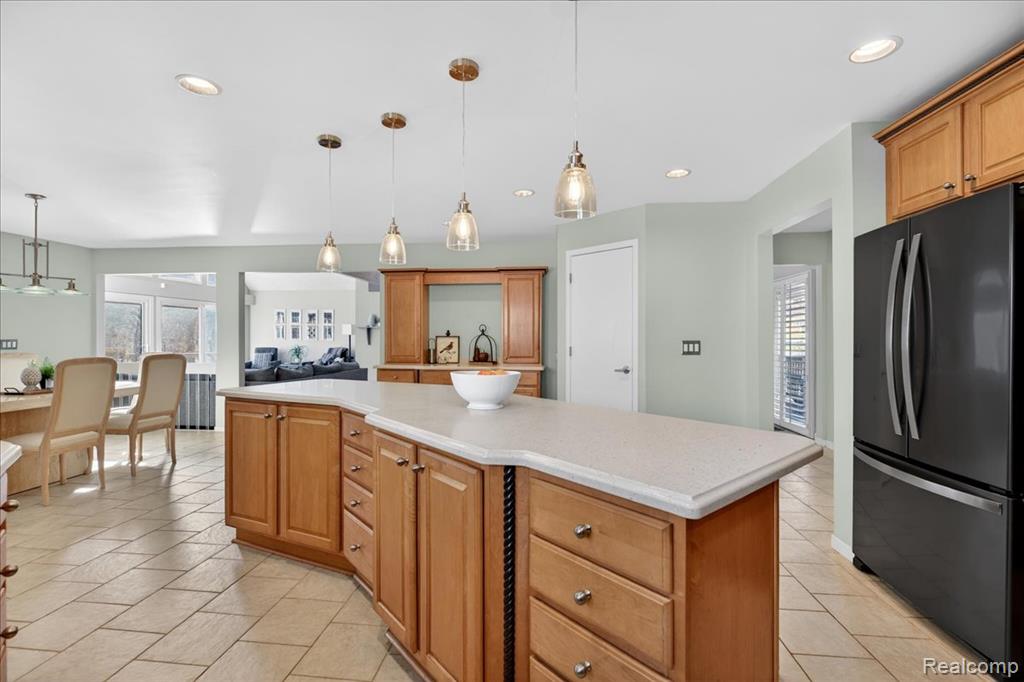 6346 Simler Drive, Clawson, MI — Photo 21