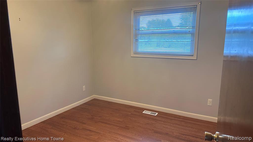 49545 Schoenherr Road, Shelby Twp, MI 48315