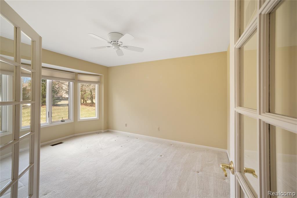 16807 Country Knoll Drive, Northville, MI 48168 — Photo 10