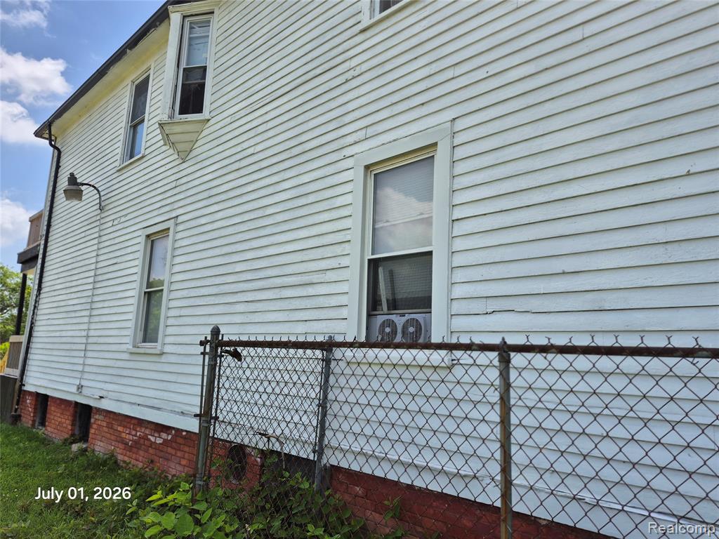 1583 Hurlbut Street, Detroit, MI 48214 — Photo 36