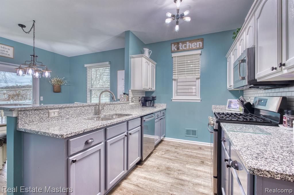 57280 DECORA PARK Boulevard, New Haven, MI 48048 — Photo 8