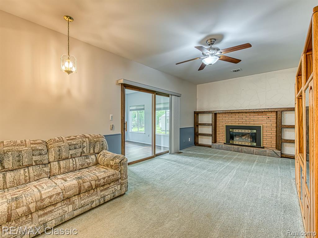 11789 Julia Drive, Whitmore Lake, MI 48189 — Photo 14