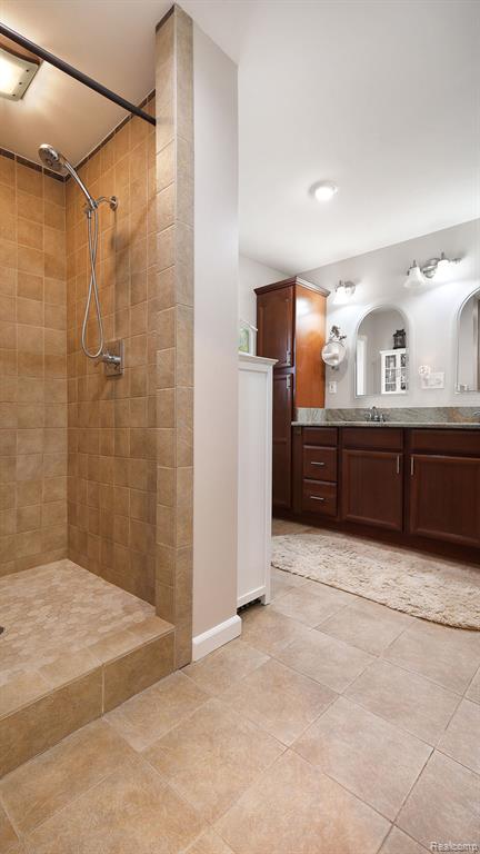 8635 N ESTON Road, Clarkston, MI 48348 — Photo 17