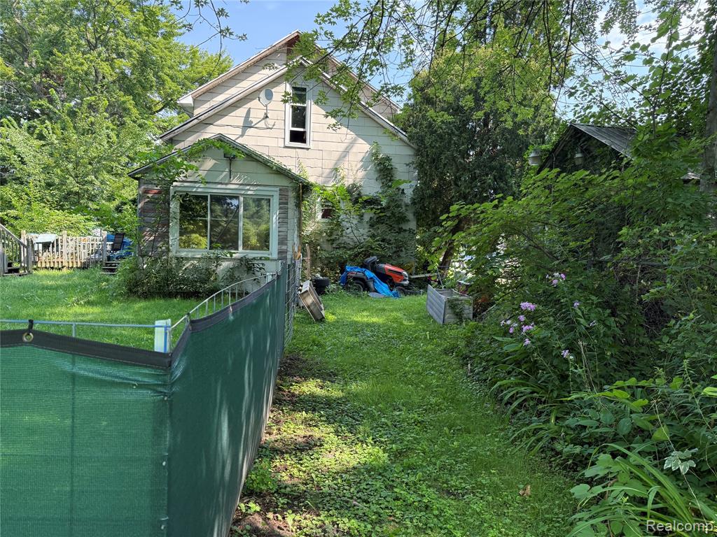 149 W State Street, Montrose, MI 48457 — Photo 37