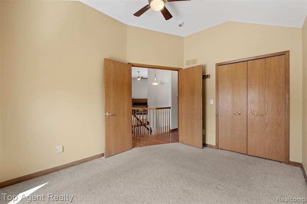 4415 Firethorn Court, Warren, MI 48092 — Photo 17