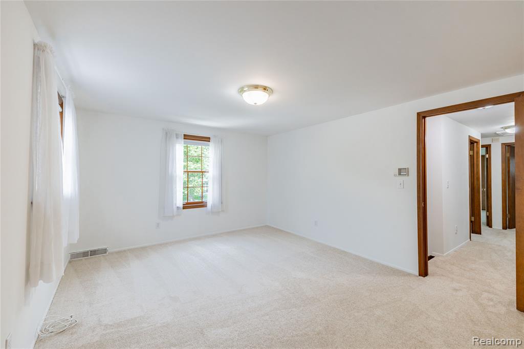 7611 Ferry Road, Grosse Ile, MI 48138 — Photo 32