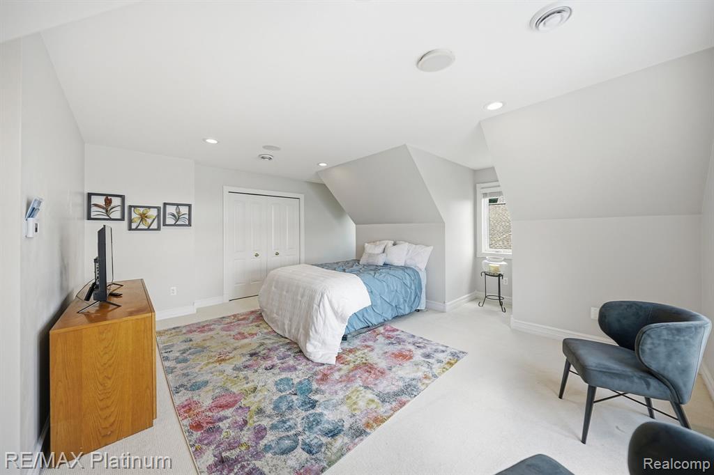 997 Thompson Shore Drive, Howell, MI 48843 — Photo 40