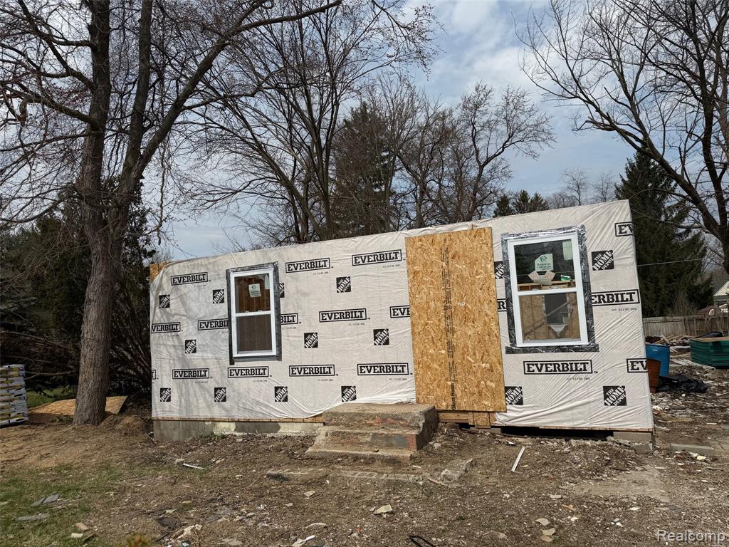 2935 Jackson Boulevard, Highland, MI, 48356