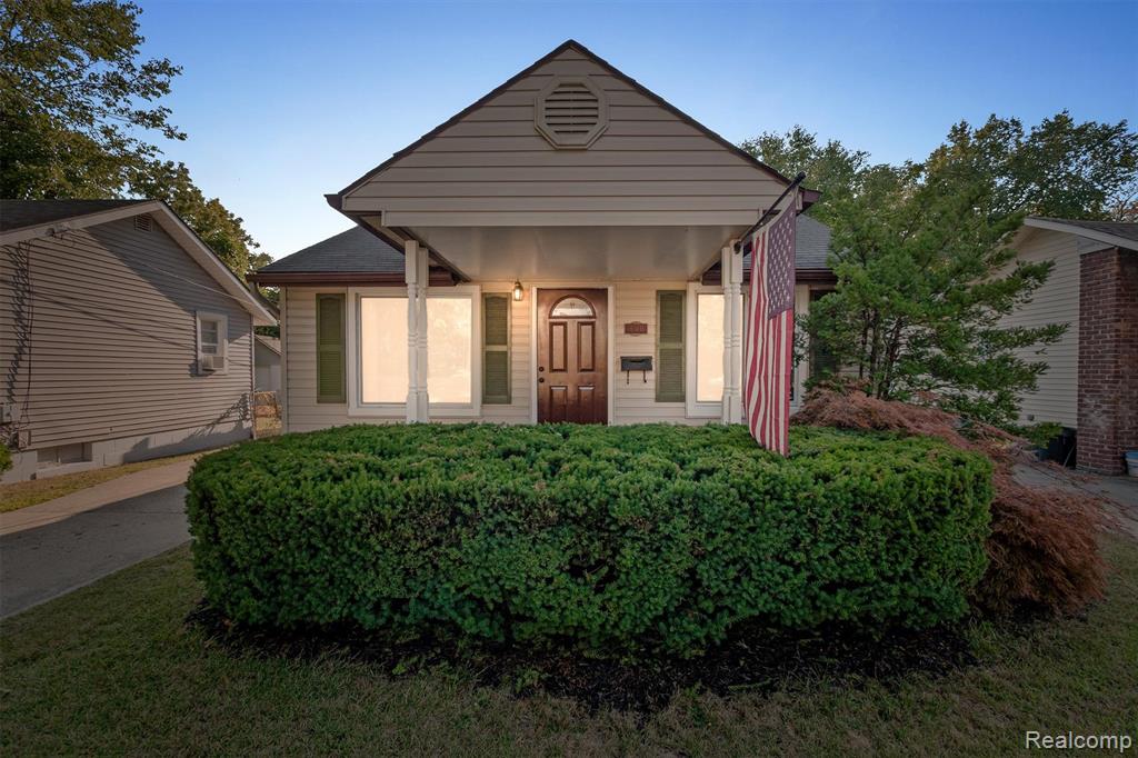 400 Josephine Avenue, Royal Oak, MI 48067 — front exterior
