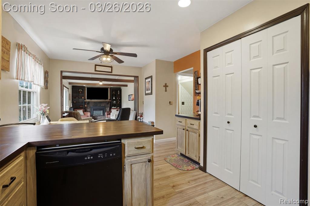 5371 Tuliptree Court, Flint, MI 48532 — Photo 9