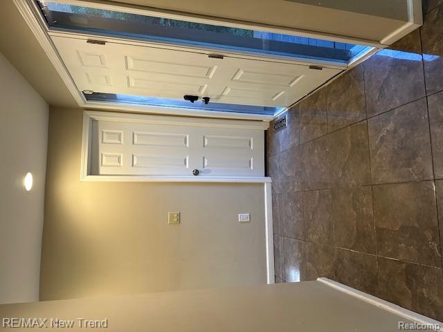 7391 Radcliff Drive, West Bloomfield, MI — Photo 3