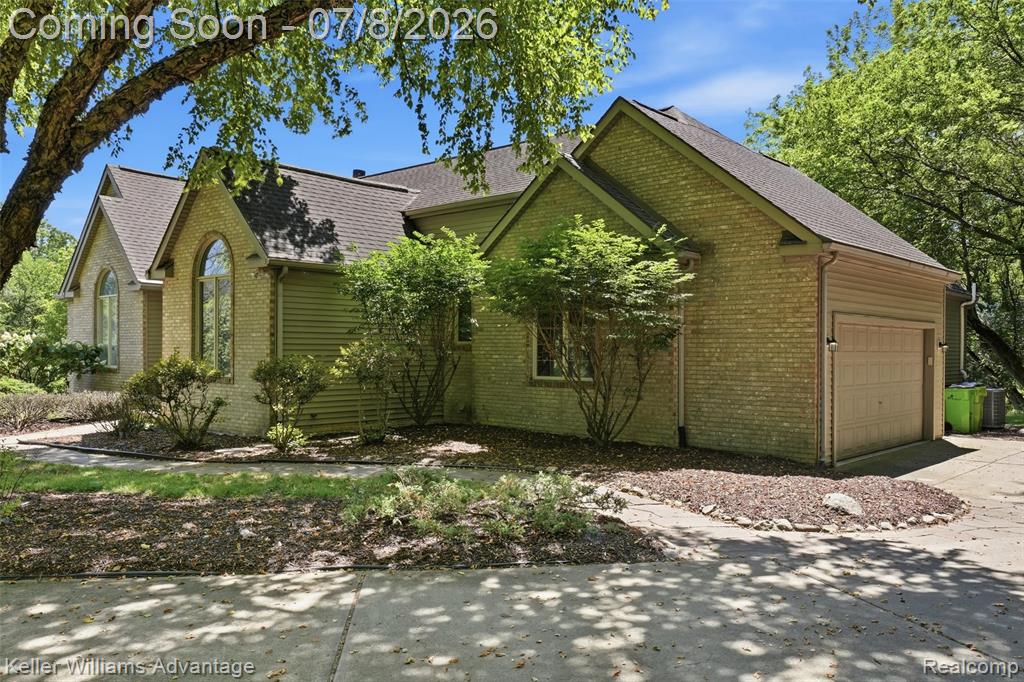 7498 Quail Ridge Drive, Dexter, MI 48130 — Photo 4