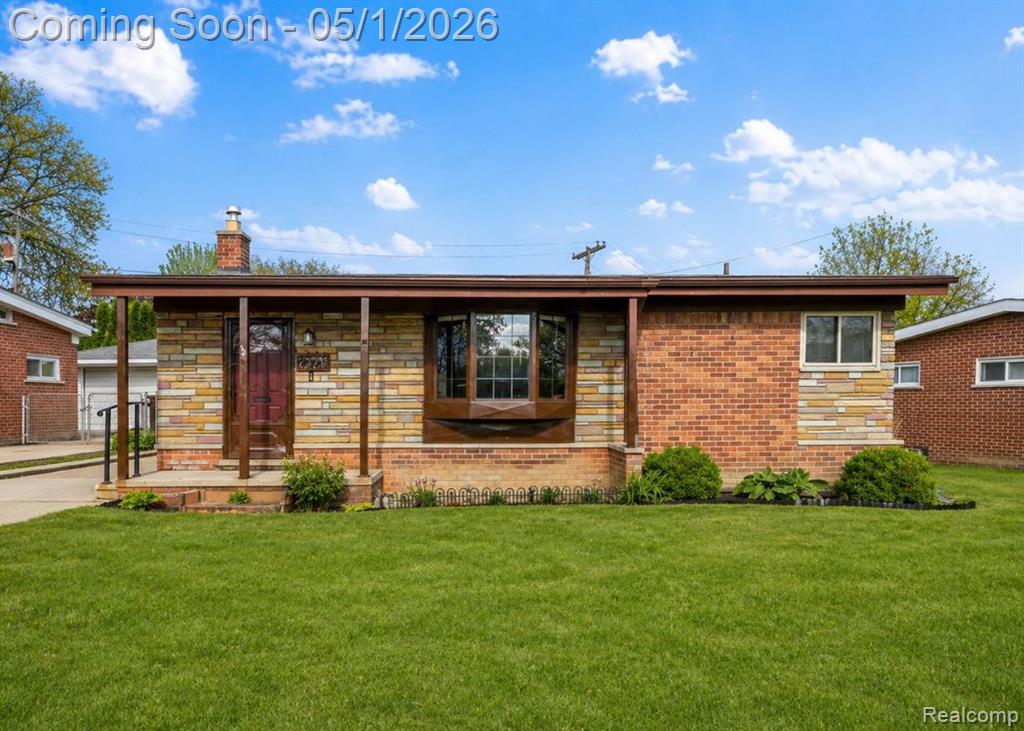 7370 Amboy Street, Dearborn Heights, MI 48127 — front exterior