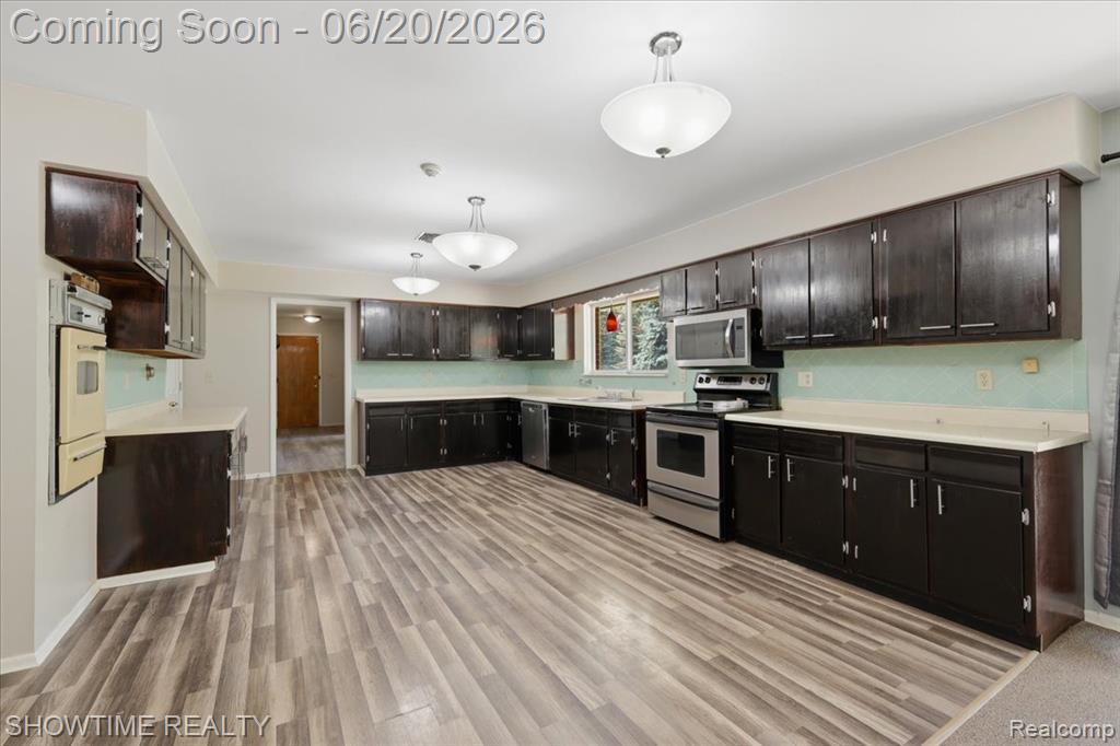 1661 Madeline Drive, Lapeer, MI 48446 — Photo 20