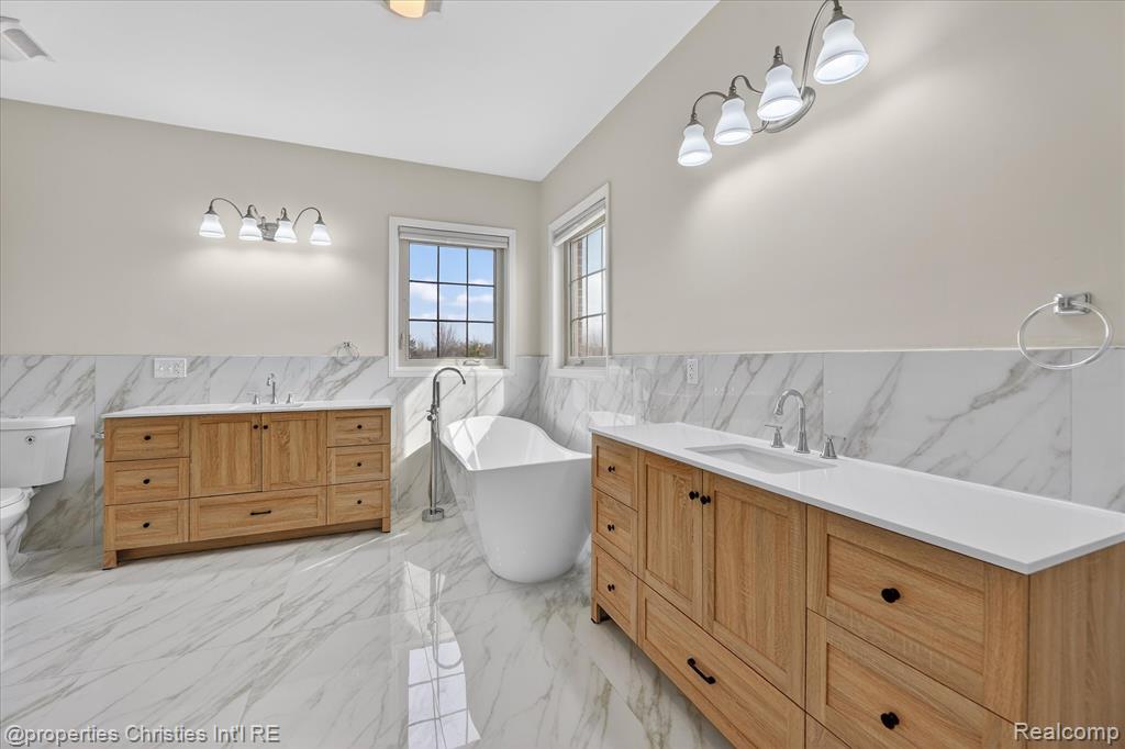46625 Saltz Road, Canton, MI 48187 — Photo 30