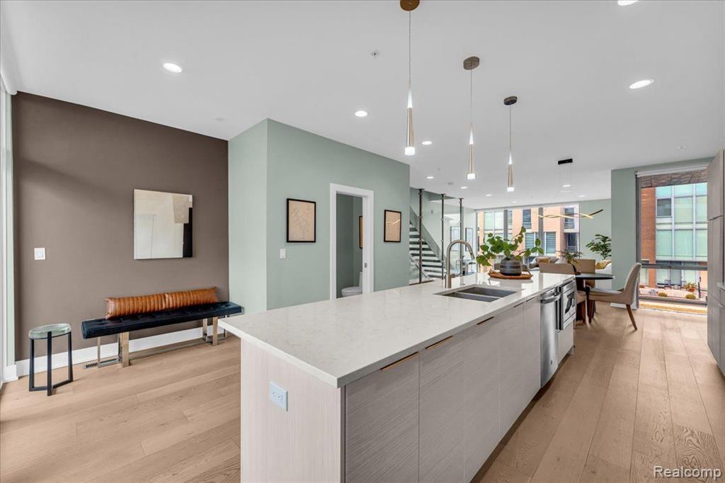 236 Alfred Street, Detroit, MI 48201 — Photo 5