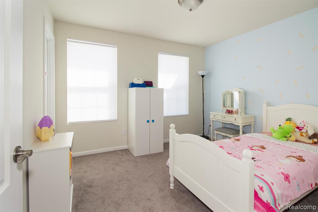 24727 IVY LANE, Novi, MI — Photo 23