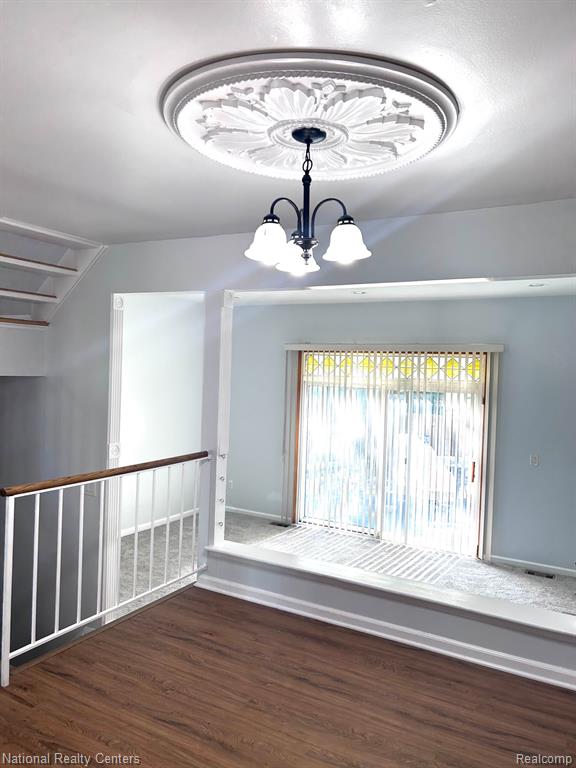 1840 BRENTWOOD Drive, Troy, MI 48098 — Photo 12