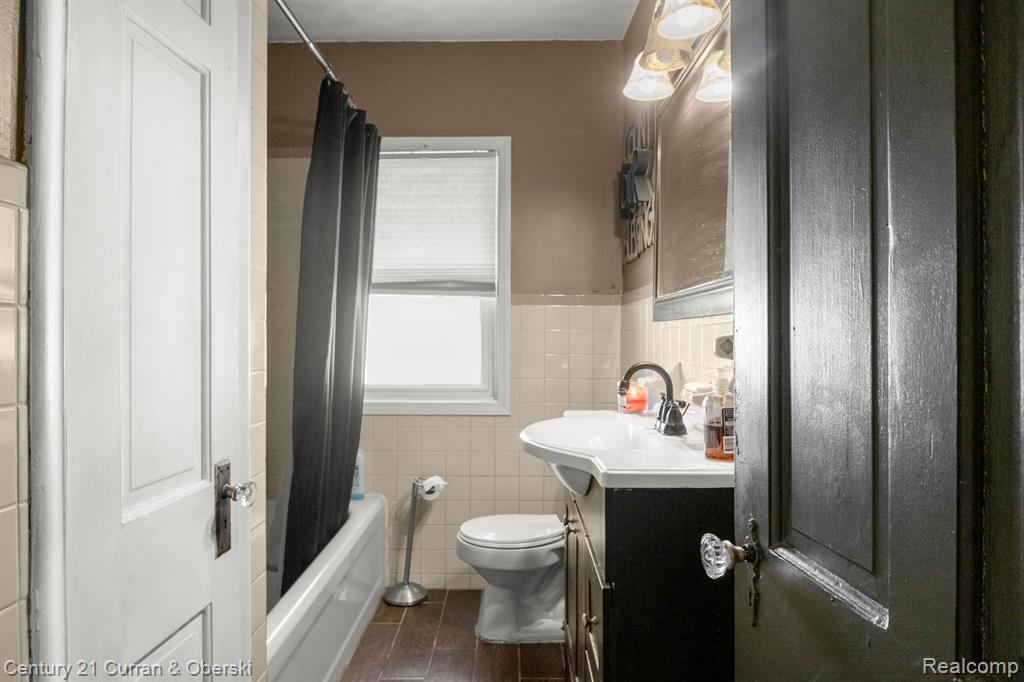 15814 FRY Street, Plymouth, MI 48170 — Photo 10