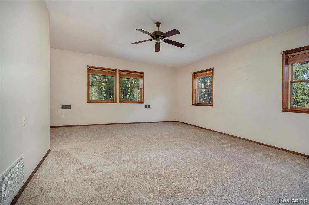 8344 Ellis Road, Clarkston, MI 48348 — Photo 26
