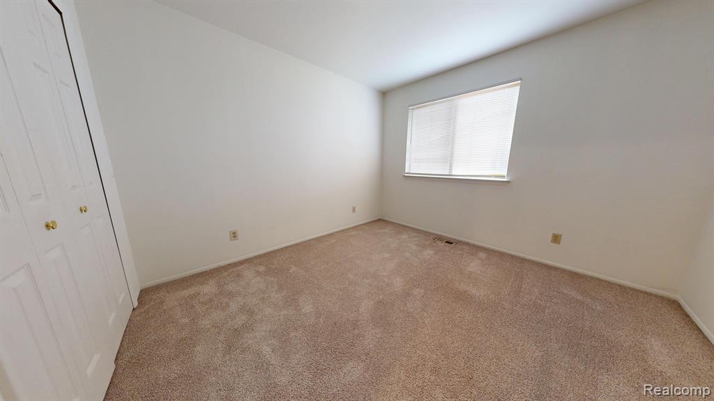 50140 N BENNY, Chesterfield, MI 48047 — Photo 12