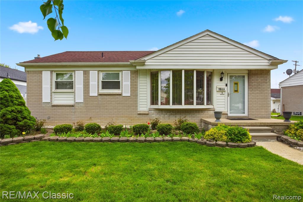 1829 Alard Avenue, Lincoln Park, MI 48146 — Photo 4