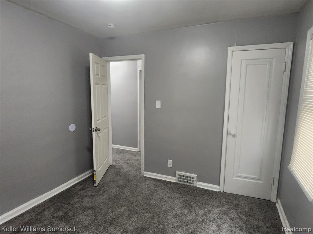 9116 Hartwell Street, Detroit, MI 48228 — Photo 11