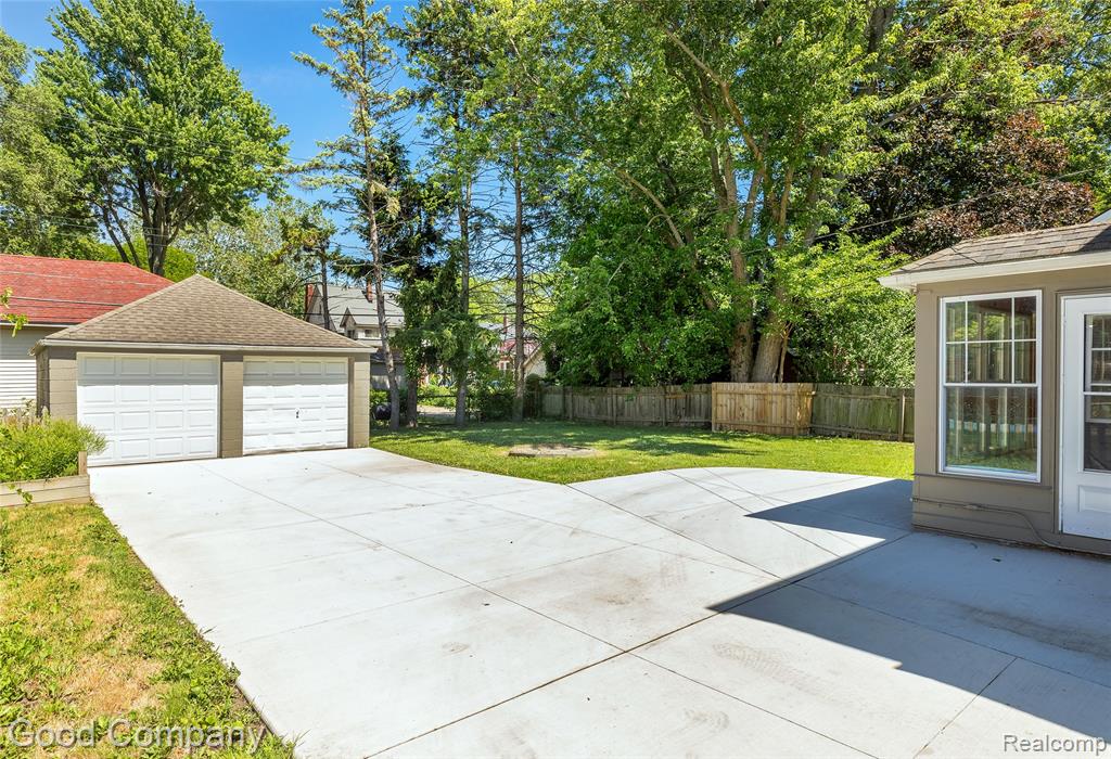 880 Notre Dame Street, Grosse Pointe, MI 48230 — Photo 35
