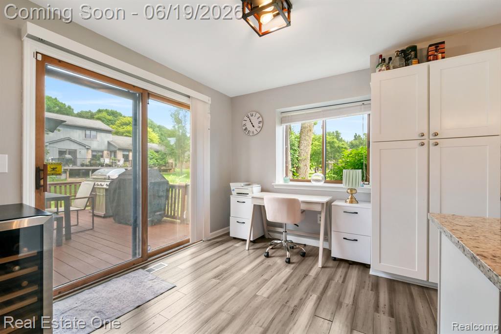 5277 Waterview Drive, West Bloomfield, MI 48323 — Photo 21