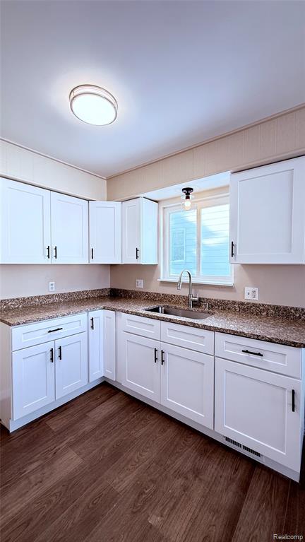 8236 Ford Avenue, Warren, MI 48089 — Photo 13