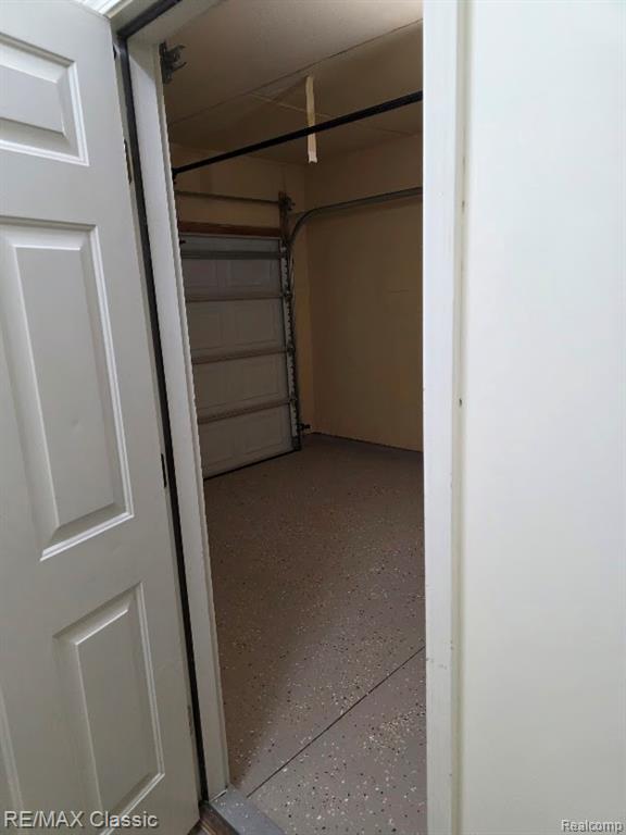 8469 Heywood Circle, Sterling Heights, MI 48312 — Photo 32