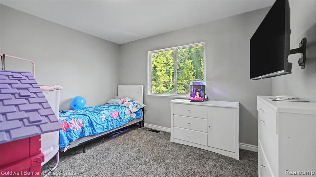 22262 Brywood Court, Clinton Twp, MI 48036 — Photo 32