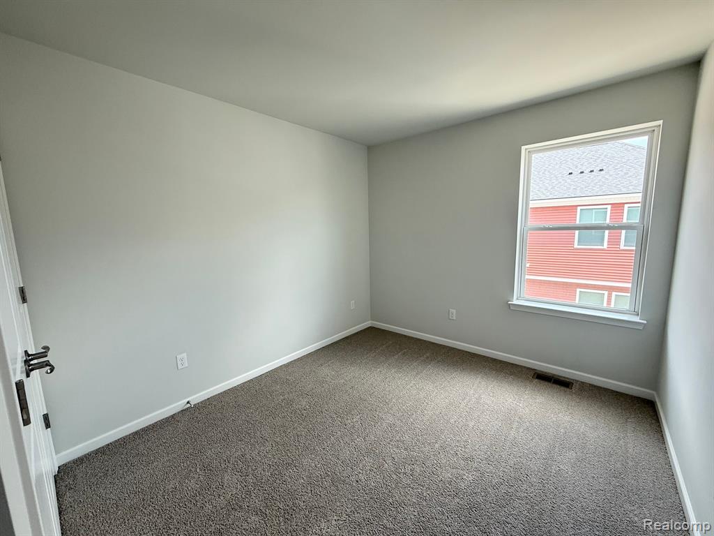 4825 Ludlow Lane, Troy, MI 48085 — Photo 24