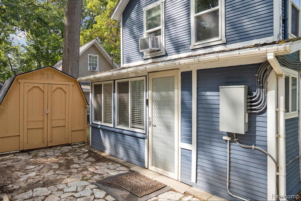 2210 Lakeview Drive, Brooklyn, MI 49230 — Photo 4