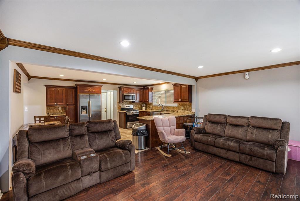 4238 Angeline Drive, Sterling Heights, MI 48310 — Photo 5
